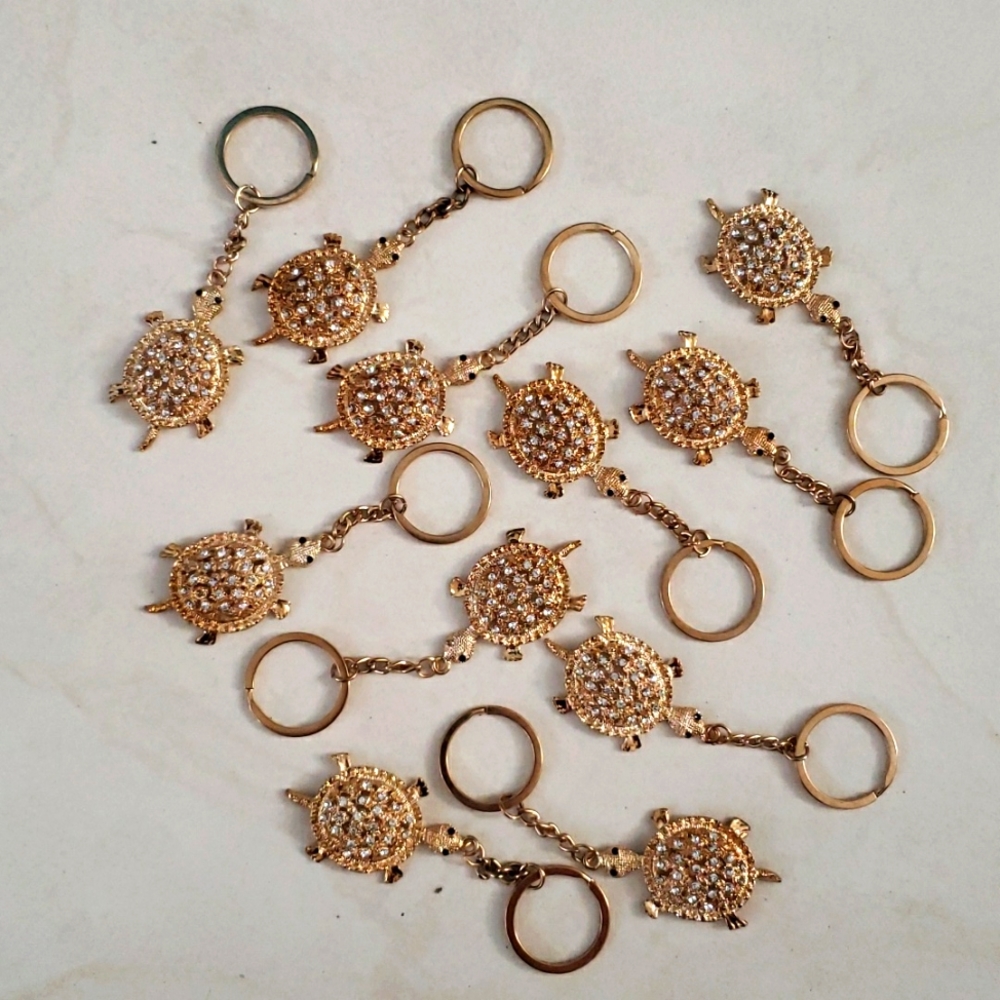 #112-14 🎈11 Piece Metal Keychains Tortoise,golden.